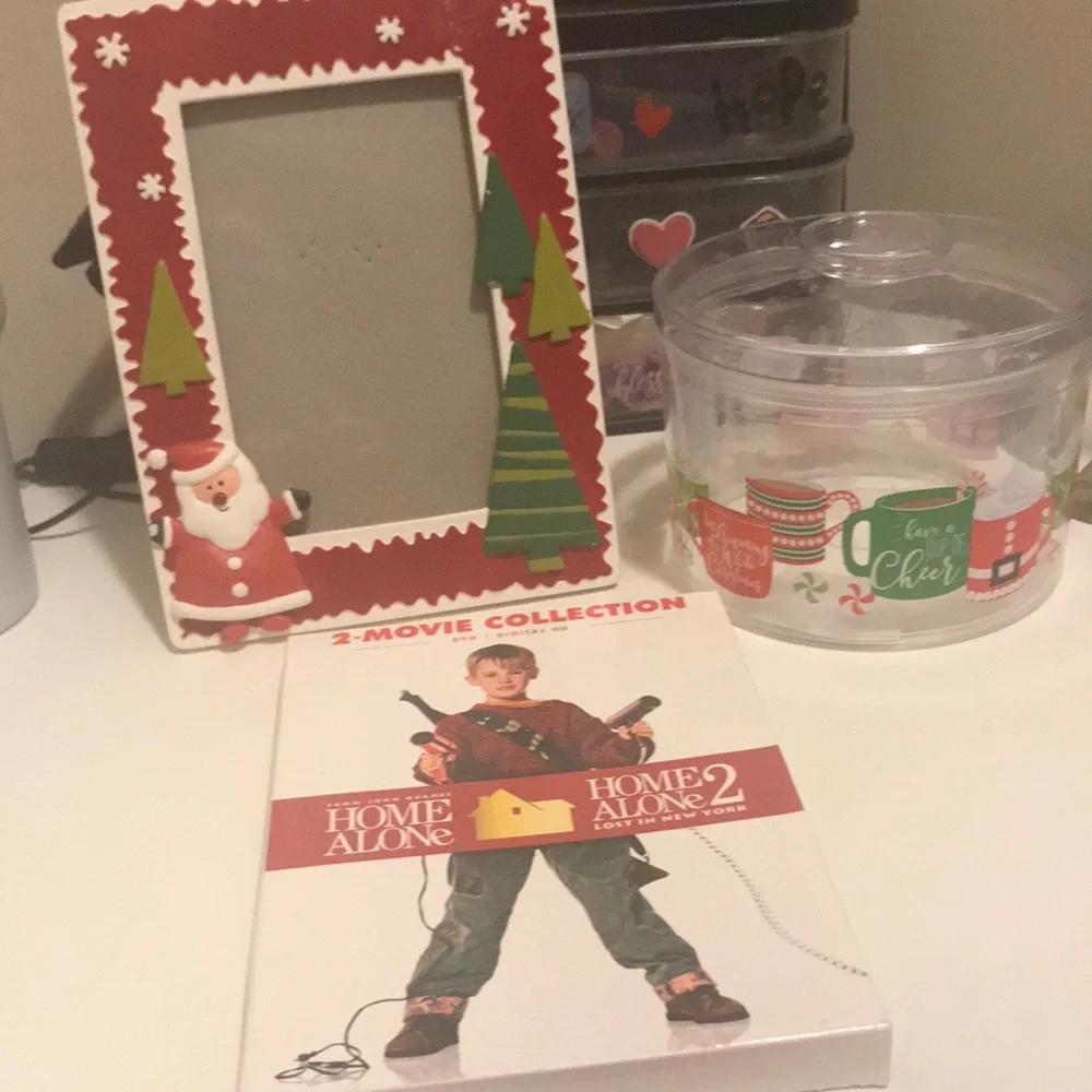 Assorted Christmas Bundle of 3 Items